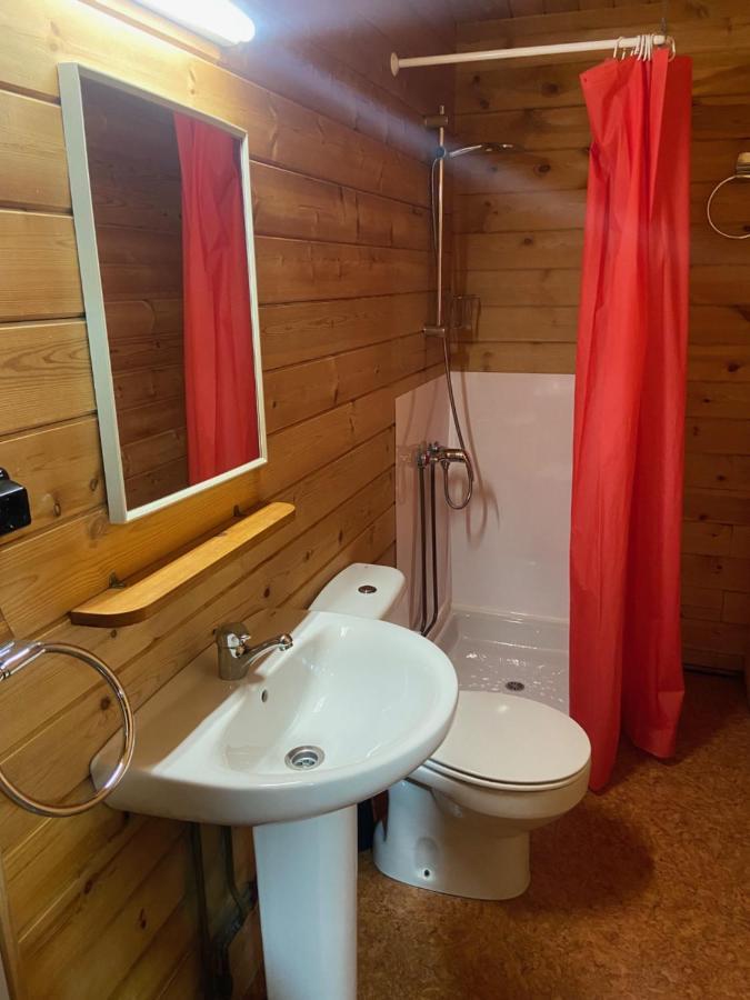 Bungalow & Camping Fuente De Regrustan Граус Экстерьер фото