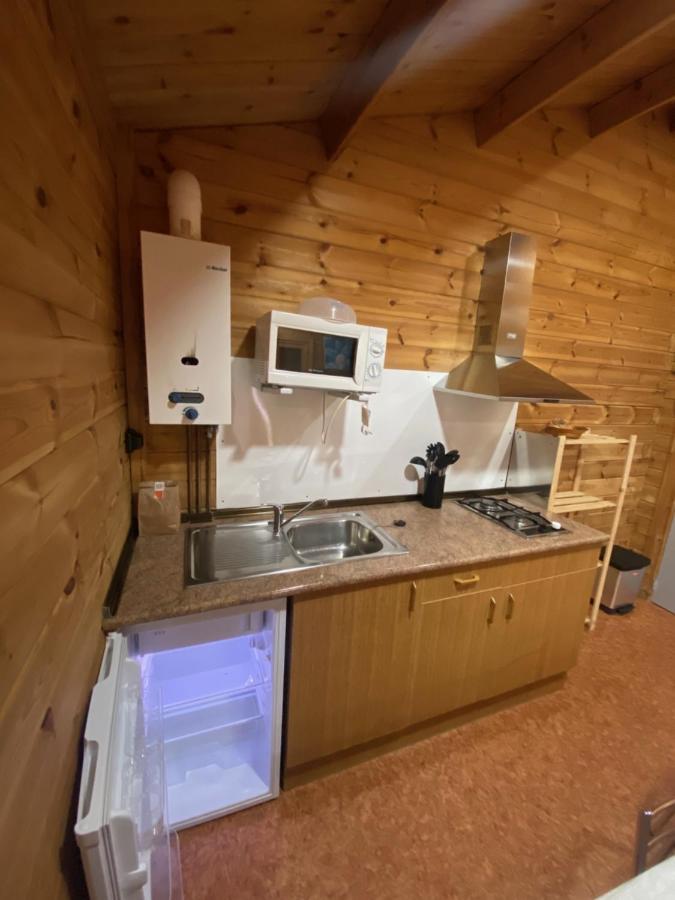 Bungalow & Camping Fuente De Regrustan Граус Экстерьер фото