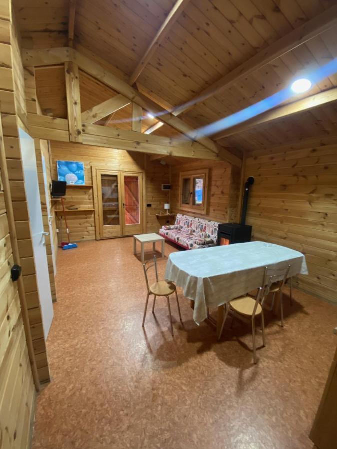Bungalow & Camping Fuente De Regrustan Граус Экстерьер фото